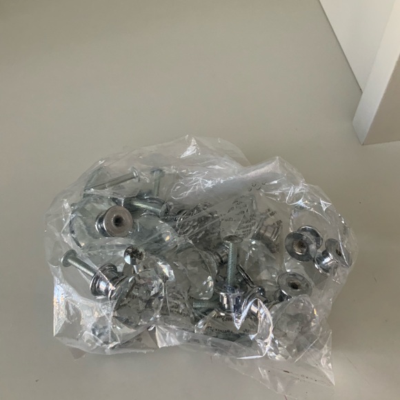 Crystal Diamond Shaped Silver Drawer Dresser Knobs Pulls Handles Set Bundle NEW - Picture 5 of 14